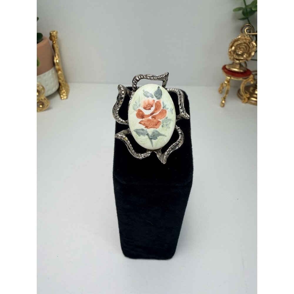 Vintage Painted Flower Adjustable Ring Gold Tone Filigree Oval Statement Sz 7